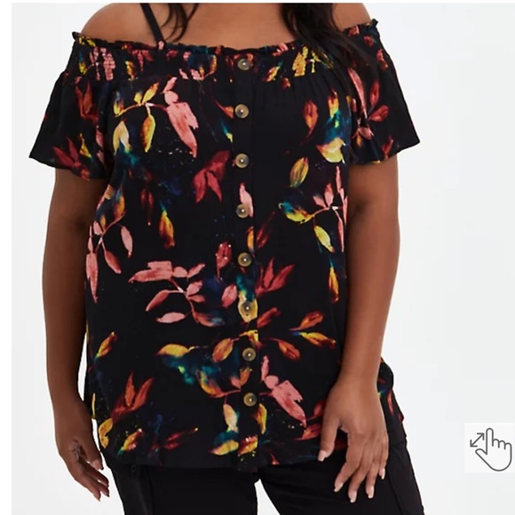 Smocked cold shoulder top - Picture 3 of 3